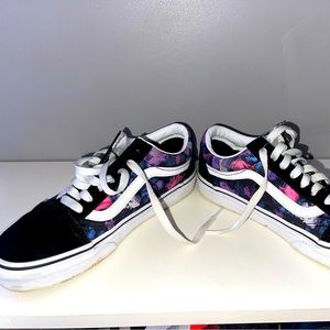 EUC Girls Vans 5.5
